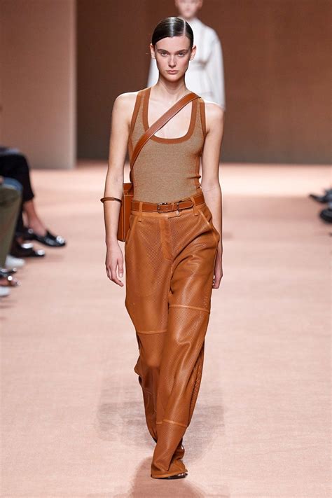 Vetements femme Hermès occasion 